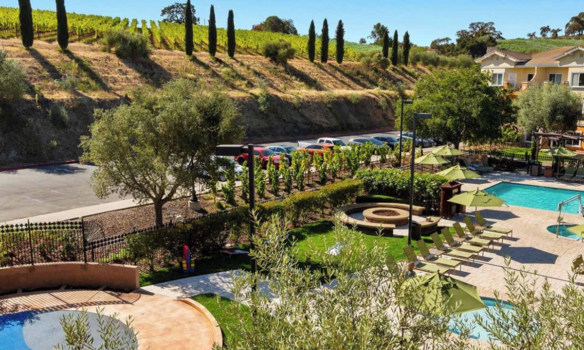 Napa Condo | 2 Bedroom Lockoff, Sleeps 8, at Vino Bello Resort, Napa!
