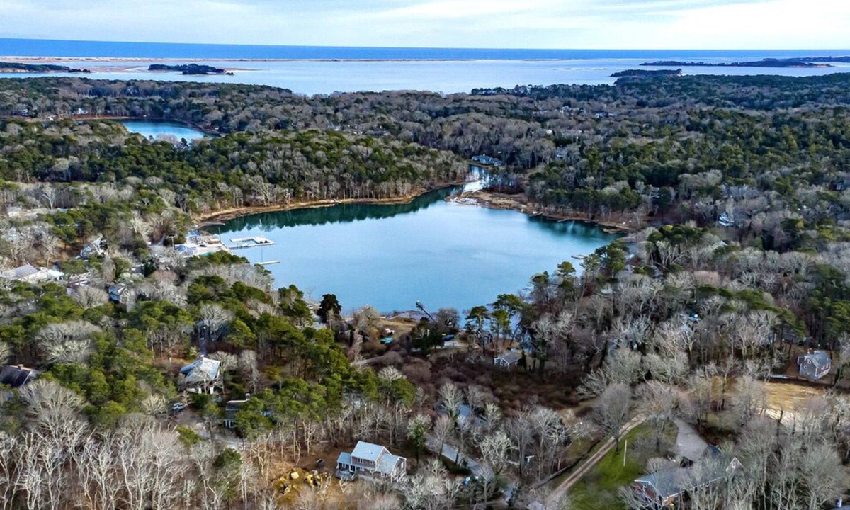 South Orleans House | A Beautiful Cape Cod Escape! (2209)