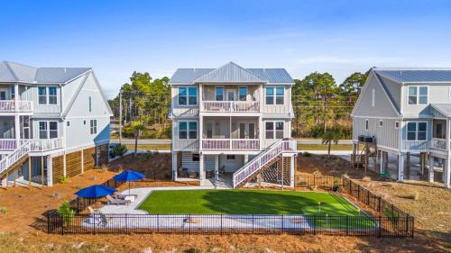 Port St. Joe House | Bayfront 4BR Home with Sunset Decks, Putting Green & Bonus Game Room