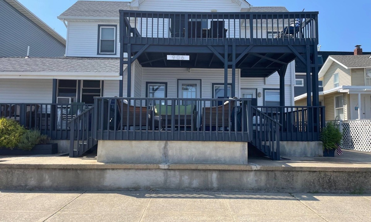 Bradley Beach Apartment | Bright And Spacious Haven - direct beach access and spectacular shoreline views