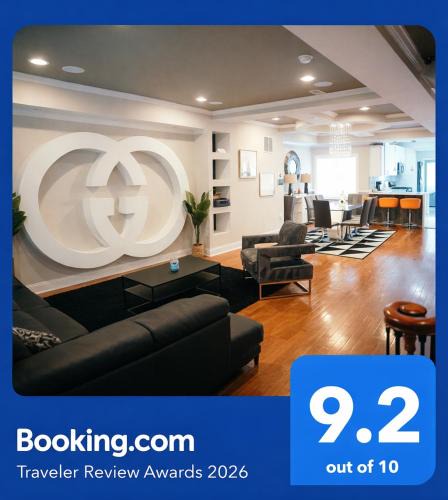East Arlington Apartment | Charm City Luxury 4 Bedroom Brick Home