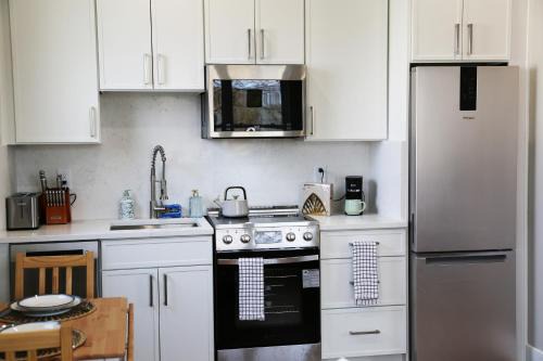 Brookland House | Charming Carriage House in NE Washington DC