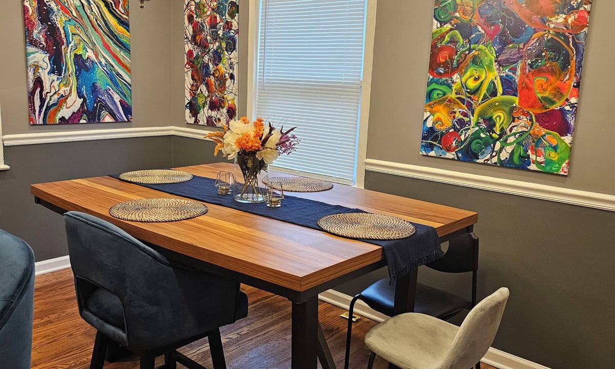 Baltimore House | Charming Urban Retreat: 4 Bedroom, 2 Bath Townhouse in Baltimore City, Maryland