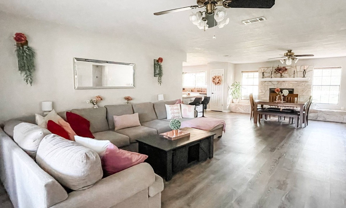 Manchaca House | Chic Large Austin Home For Families & Groups - sleeps 9+ Game Room and on 1 acre