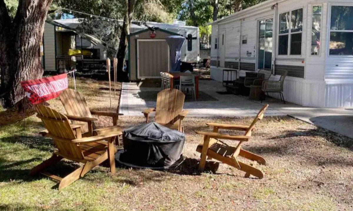Salt Springs RV Rental | Crazy Nanas Glamping w Golf Cart Formally Richwood