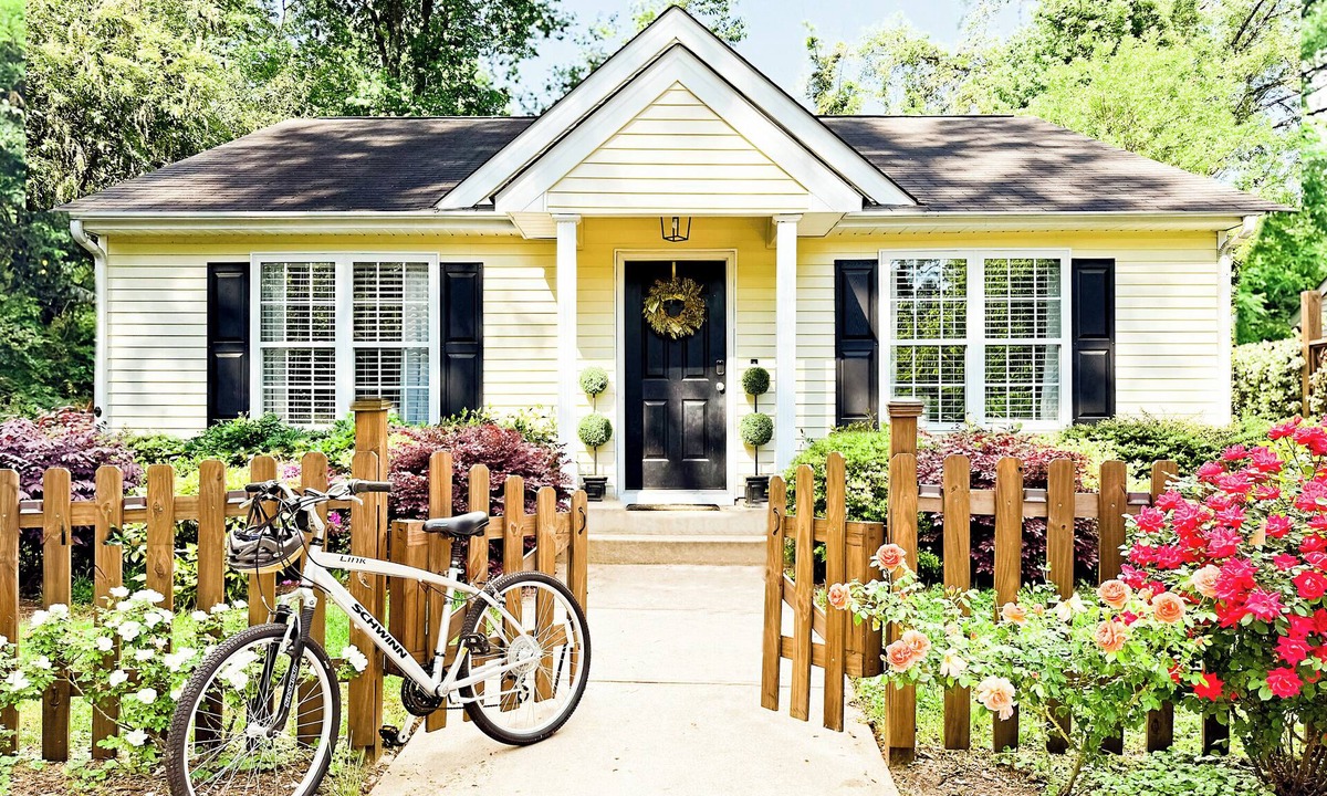 Durham House | Curated & Caffeinated! Gem near Duke & Downtown Espresso bar, Eco+, Fire Pit