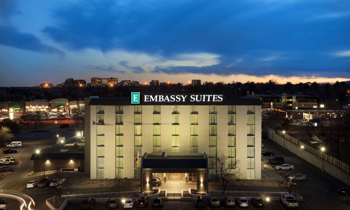 Southeast Hotel | Embassy Suites by Hilton Denver Tech Center North