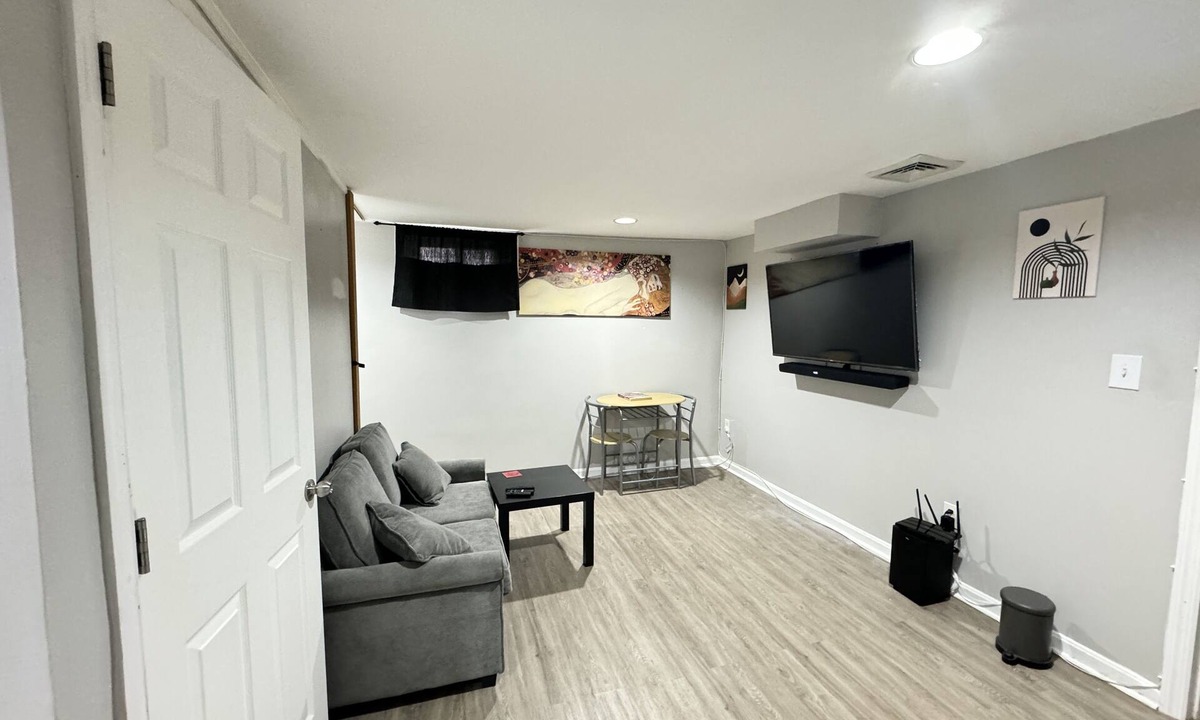 Rognel Heights Apartment | Executive Apartment at Uplands