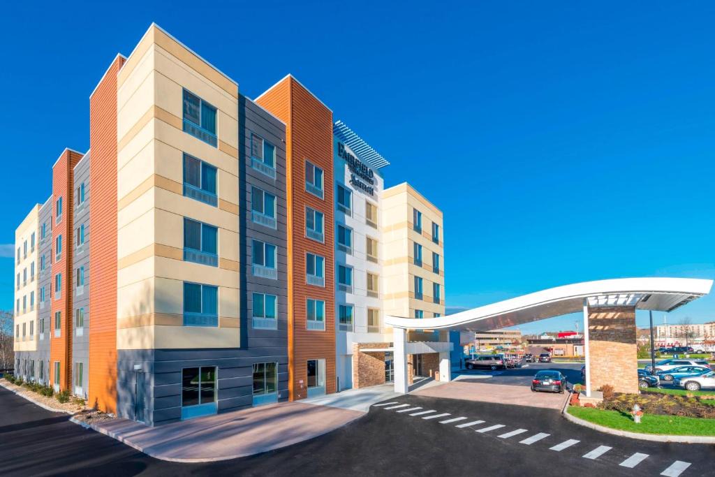 Marlborough Hotel | Fairfield Inn & Suites by Marriott Boston Marlborough/Apex Center