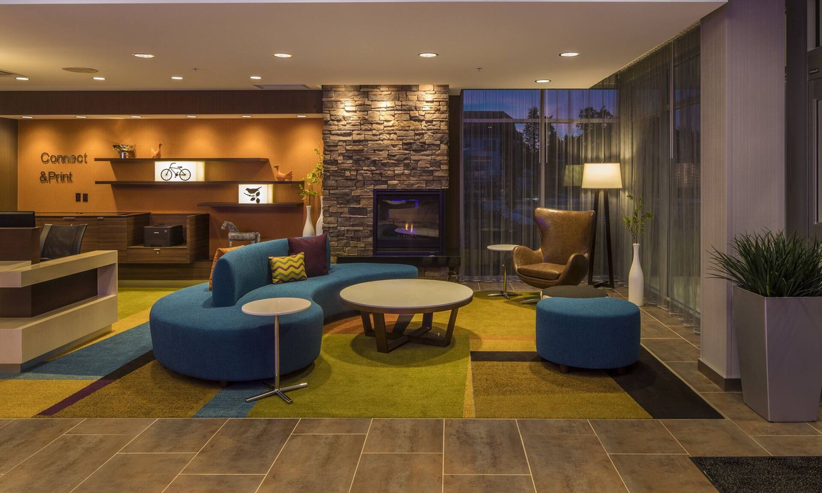 McCandless Township Hotel | Fairfield Inn & Suites by Marriott Pittsburgh North/McCandless Crossing