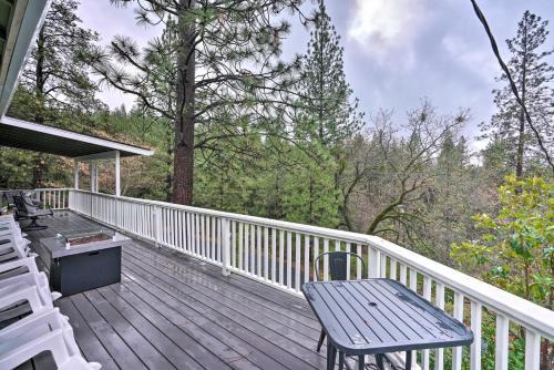 Pine Grove House | Forest-View Deck + Fire Pits: Pine Grove Retreat!