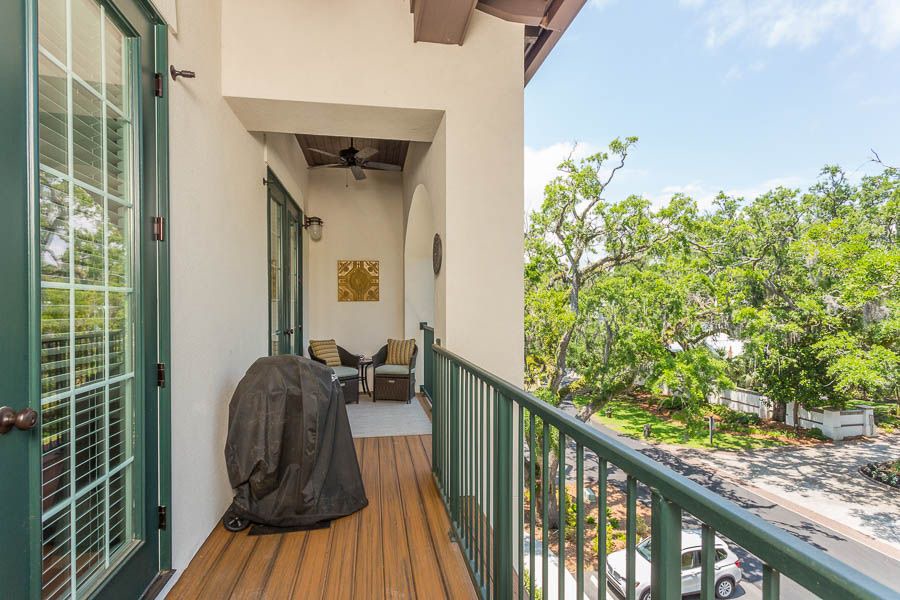 King City Apartment | In the Village. Two bedroom/two bath, top floor, pool. FLETC Friendly
