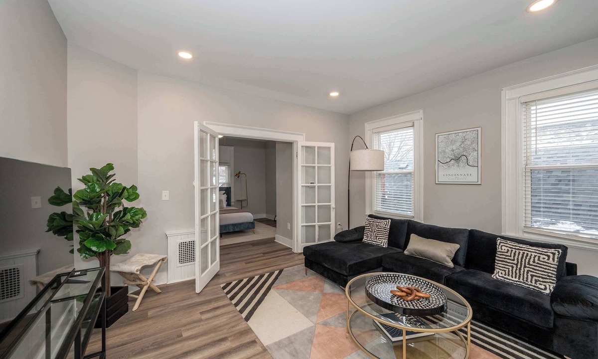 Covington Condo | Luxe Spot 2