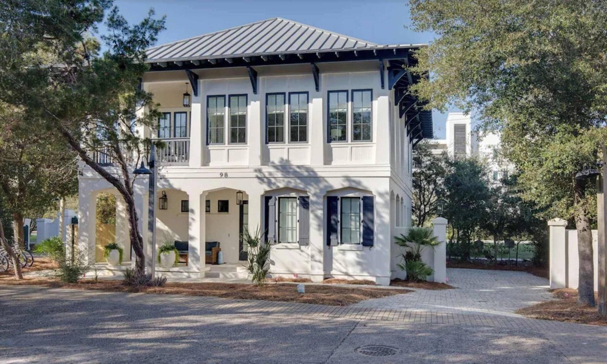 Inlet Beach House | Luxury 6BR 30A Beachfront Villa + Pool + Bikes