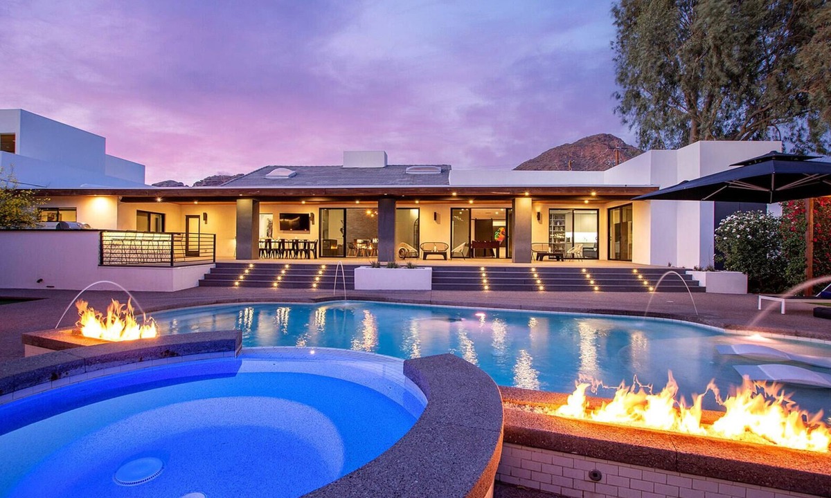 Arcadia House | Luxury Camelback Mountain Views, Theater, Sauna, Heated Pool, Spa