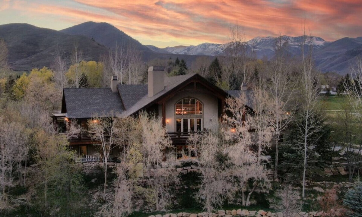 Midway House | Luxury Midway Mountain Chalet-Nr Park City,Hot tub