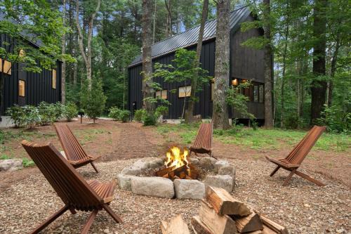 Highlands House | Modern cabin #2 Close to town
