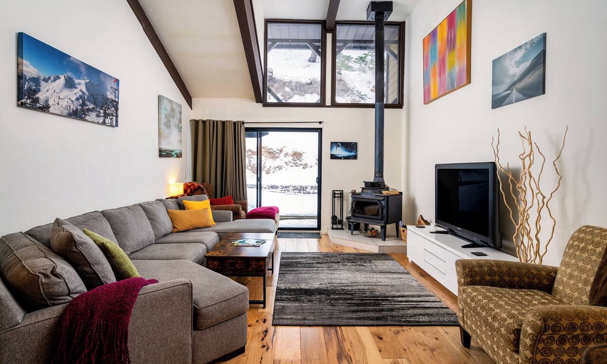 Alpine Meadows Condo | New Listing! Cozy Mountain Retreat Near 5-Lakes Hiking Trail & River Rafting, by Tahoe Time VR