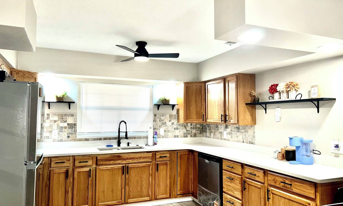 Inverness House | Newly remodeled spacious home with game room near downtown Inverness.