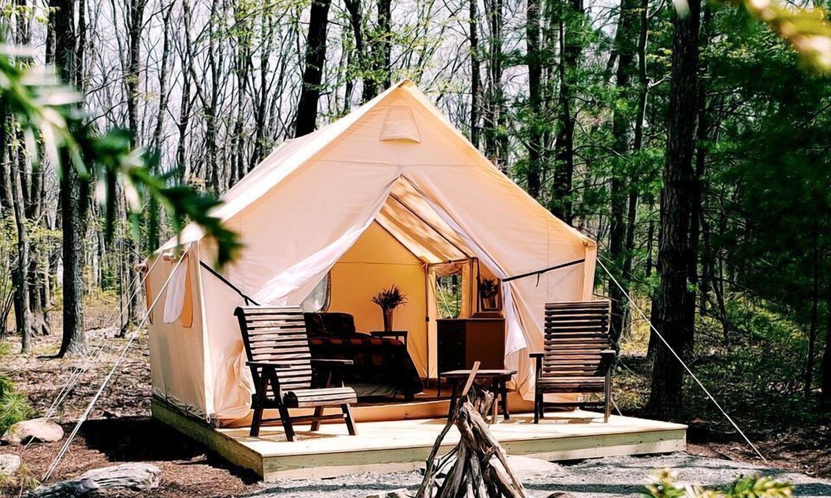 Mount Pocono RV Rental | Peaceful Pocono Mountains Rental for Glamping in Pennsylvania