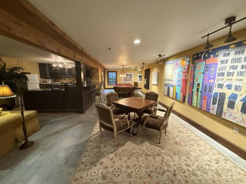 Conception Apartment | Pet Friendly Red Rock Sanctuary