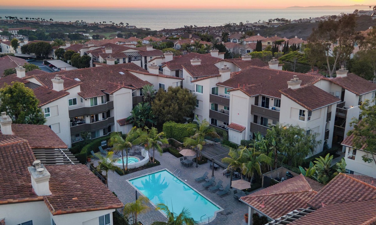 Monarch Beach House | Pool, Hot Tub & Minutes to Dana Point Harbor | Ritz Pointe Condo by AvantStay
