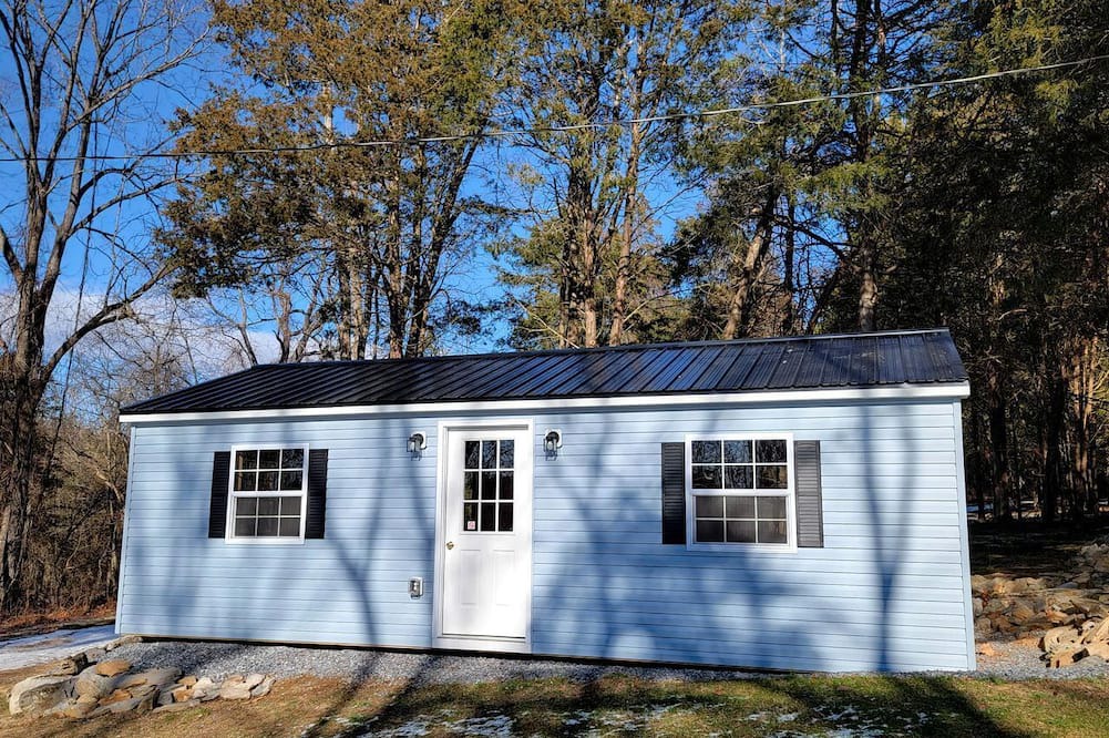 Clear Spring Cabin | Private Pet-Friendly Cabins with Fire Pit for Nature Escapes in Clear Spring, Maryland, for Memorable Family Glamping Trips