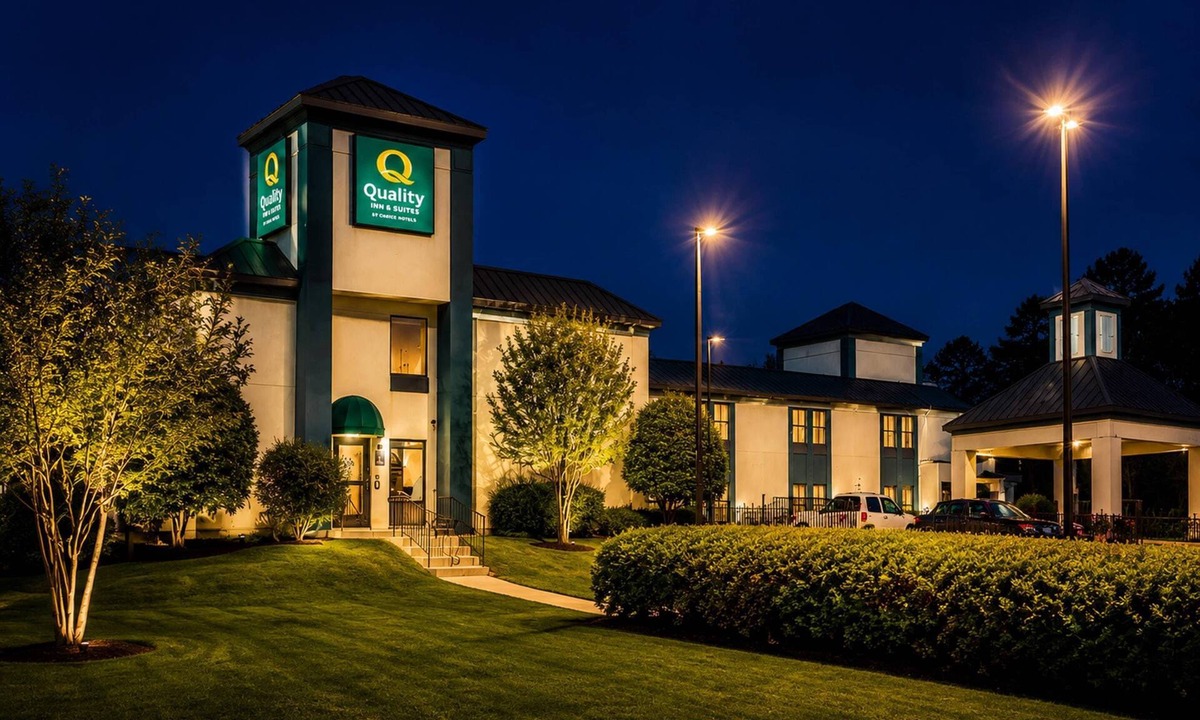 Clemmons Hotel | Quality Inn & Suites Clemmons I-40