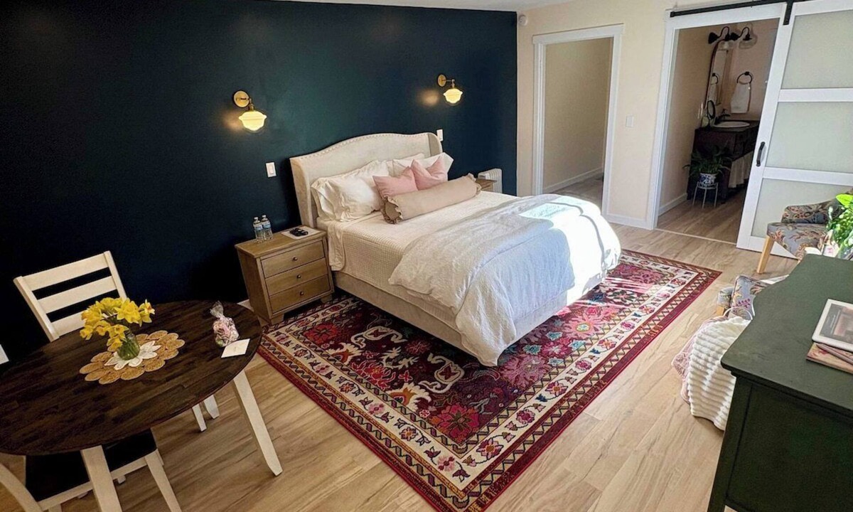 Enumclaw Apartment | Raspberry Cottage Retreat: 5 mins to DT Enumclaw