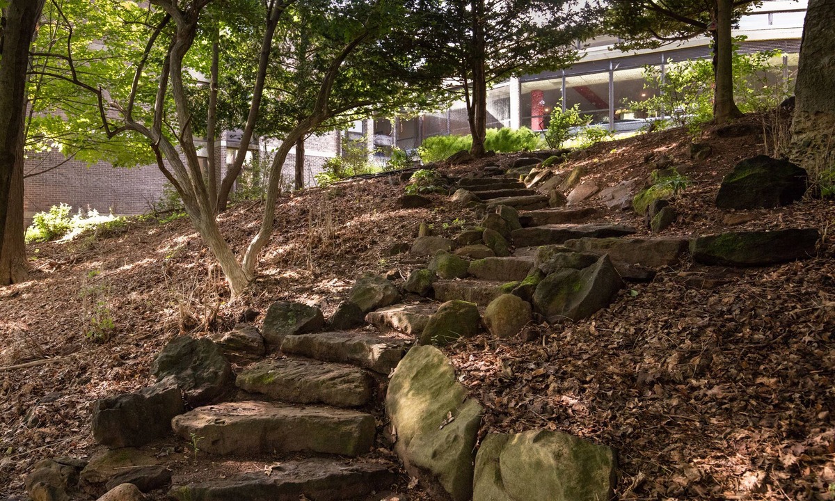 New Brunswick Hotel | Rutgers University Inn and Conference Center