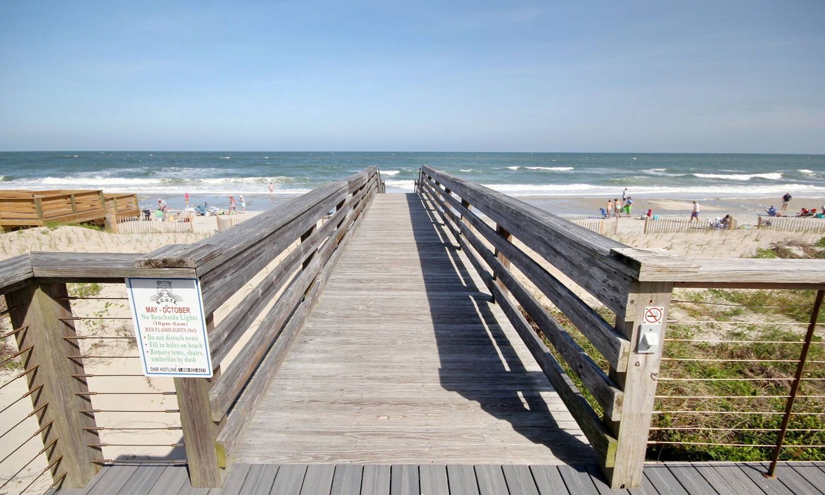 Litchfield by the Sea House | Short Easy Flat Walk to Beach - Pelican Watch 8a - Lakefront Villa w/Pool