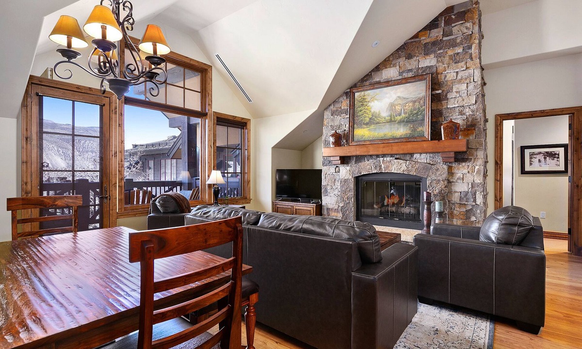 Avon Condo | Ski In/Ski Out! *High end LUXURY Penthouse* Two HUGE Master Suites!