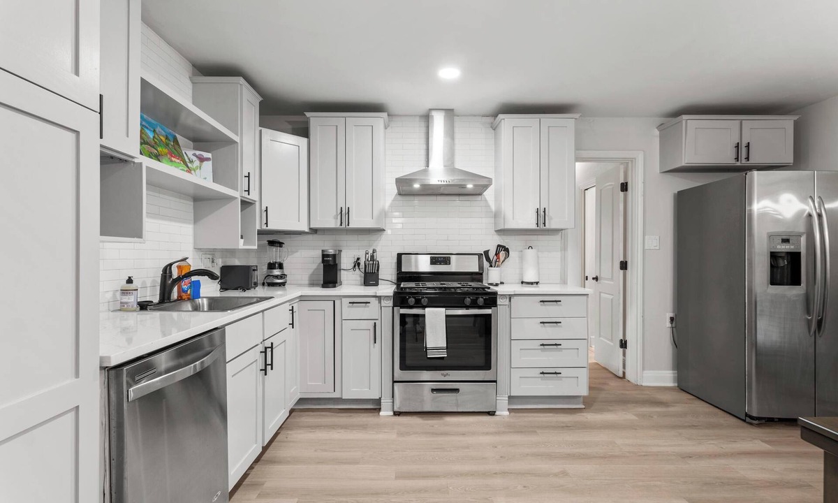 South Manchaca House | Spacious 4Bed Home in South Atx! Monthly Rental!
