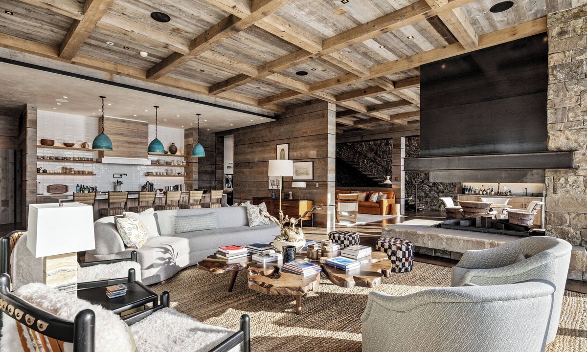 Whitefish House | Stunning 7,000 sq foot Luxury Custom home on Whitefish Lake, Whitefish, Montana