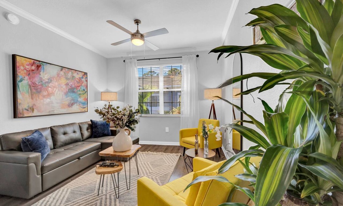 Westchase Apartment | Stylish 2-Bed/2-Bath Tampa Apartment: Comfort Meets Convenience for Corporate Travelers