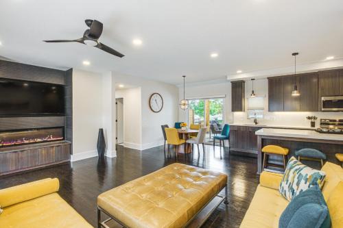 Lenexa House | Stylish & Modern Lenexa Haven w/Fire Pit & Deck!