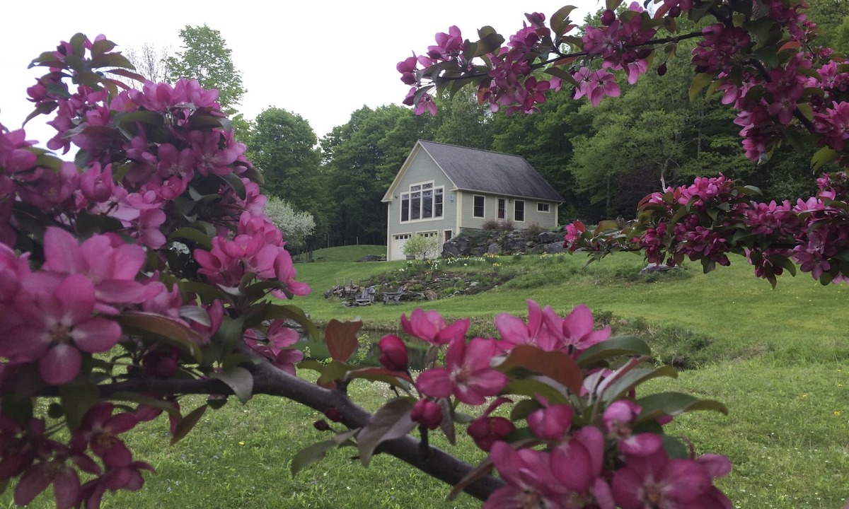 Jeffersonville Apartment | Summer in Vermont: Smugglers' Notch - bike, hike, art, breweries & more!