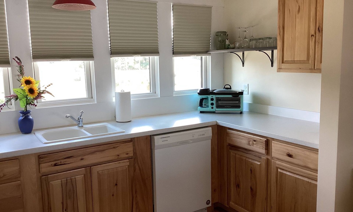 Micanopy Apartment | Tranquil and private a new waterfront property located directly on Orange Lake