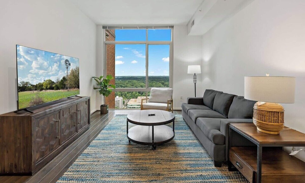 Tysons Apartment | Unique Collection | Luxury | Tysons | Rooftop Pool