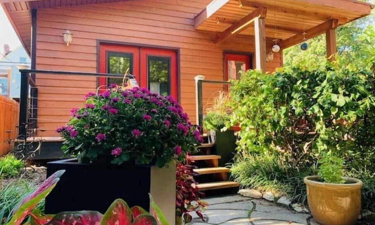 Shaw House | Urban Tiny House in Historic Shaw