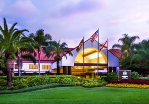 Sheraton Suites Orlando Airport Hotel