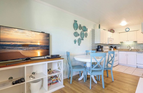 North Forest Beach Condo | 116 Breakers-Oceanfront with Pool & Kiddy Pool. Steps to Dining & Shopping