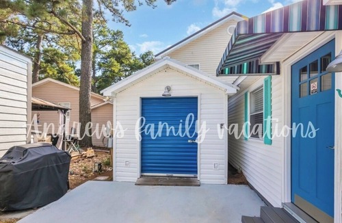 Myrtle Beach House | 2 Bdr/2Ba Charming Beach Cottage in Ocean Lakes!nGolf Cart Included