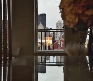 East Allegheny Apartment | 2 Beds Free Parking City View Urban Escape
