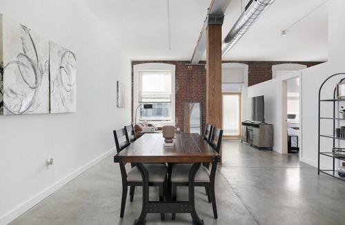 Downtown St. Louis Apartment | 2BDRM Downtown Cozy Getaway | Marcel Stays