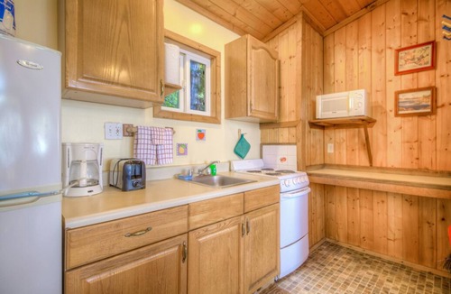 Eastsound Cabin | 2BR Deluxe Beachfront Cabin on Spectacular West Beach!
