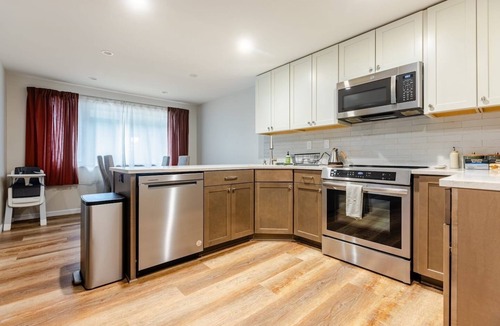 Beaverton House | 3 Bedroom Home in Beaverton, 15 mins from Portland