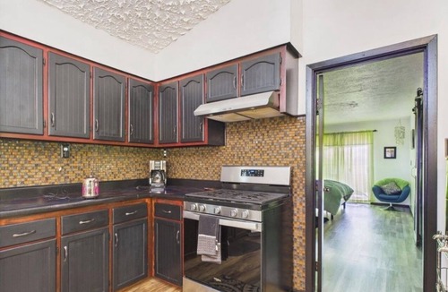 Elk Creek House | 3-bedroom Pet Friendly home on 14 acres with trails and seasonal creeks.