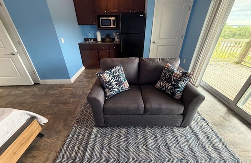 Grafton Condo | 309 Timber Ridge Drive Condo A