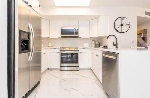 Aventura Apartment | 3208 Luxury 3 Bed 2 Bath Apartment Yacht Club Aventura